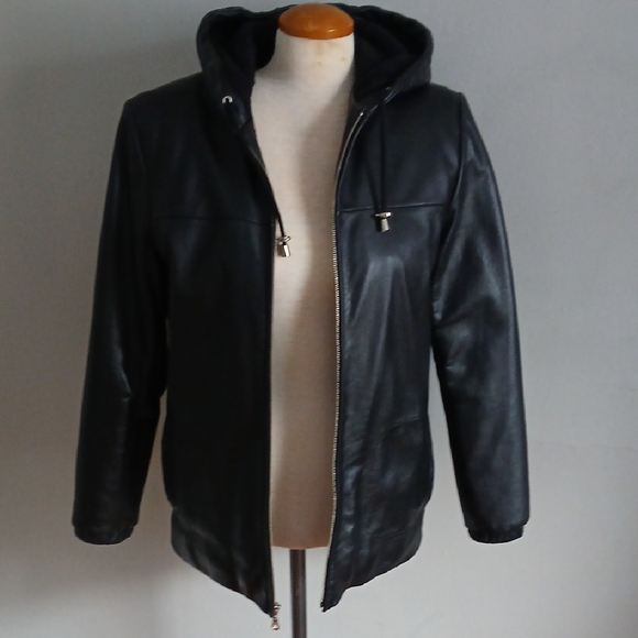 Women Black Leather Jacket with Hood - Picture 8 of 10